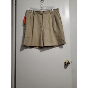 IZOD Men's XFG Beige Flat Front Cargo Golf Shorts size 36